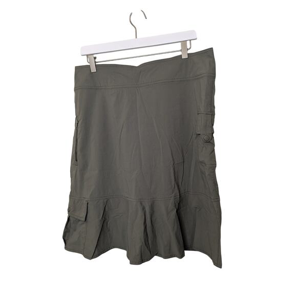 Royal Robbins Midi Rip Stop Skirt Athletic Hiking Pickleball Tennis Gray Sz 12 - Picture 1 of 8